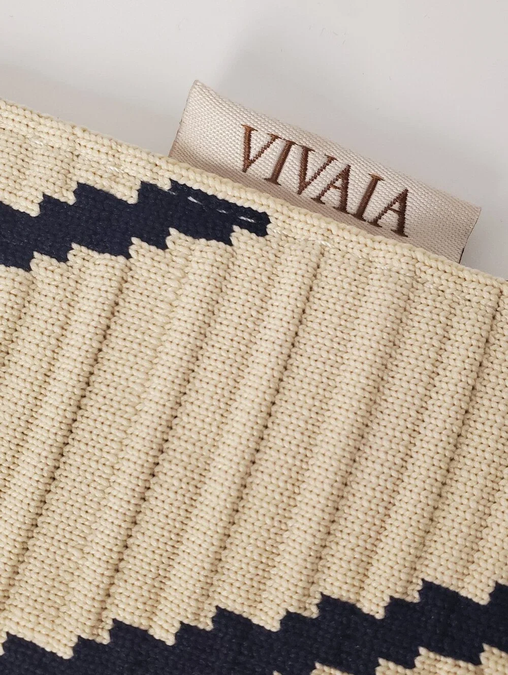 VIVAIA The Envelope Crossbody (Lucy)  Color: ivory chevron